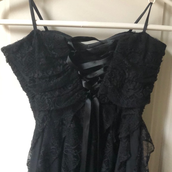 Le Chateau strapless black dress - Picture 4 of 4
